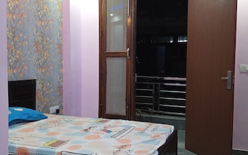 1 RK Builder Floor For Rent in Igi Airport Area