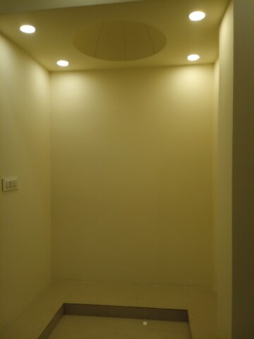  3 BHK Apartment at Igi Airport Area – for Sale