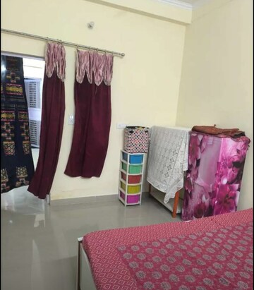 Bedroom in 1 BHK Independent House at Jankipuram Extension – for Rent