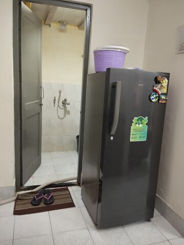 Furnished Amenities in  Pg at New Madha Colony – for Rent