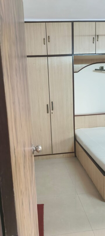 Bathroom in 3 BHK Apartment at Acme Complex 2A, Goregaon West – for Rent