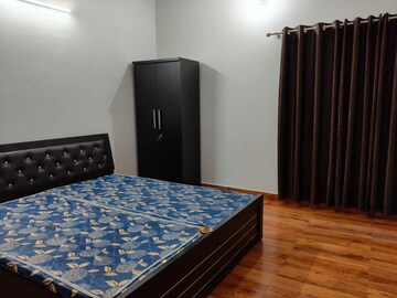 Bedroom in 3 BHK Apartment at Nehru Enclave, Gomti Nagar – for Rent