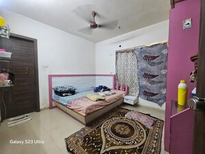 Study Room in 3 BHK Apartment at Gagan Avenue, Kondhwa Budruk – for Sale