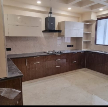 Kitchen in 4 BHK Builder Floor at Sector 49 – for Rent