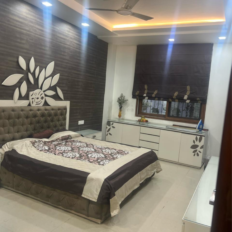 Bedroom, uday park 3 Bedroom 2000 Sq.Ft. Builder Floor In Uday Park Delhi 8438016