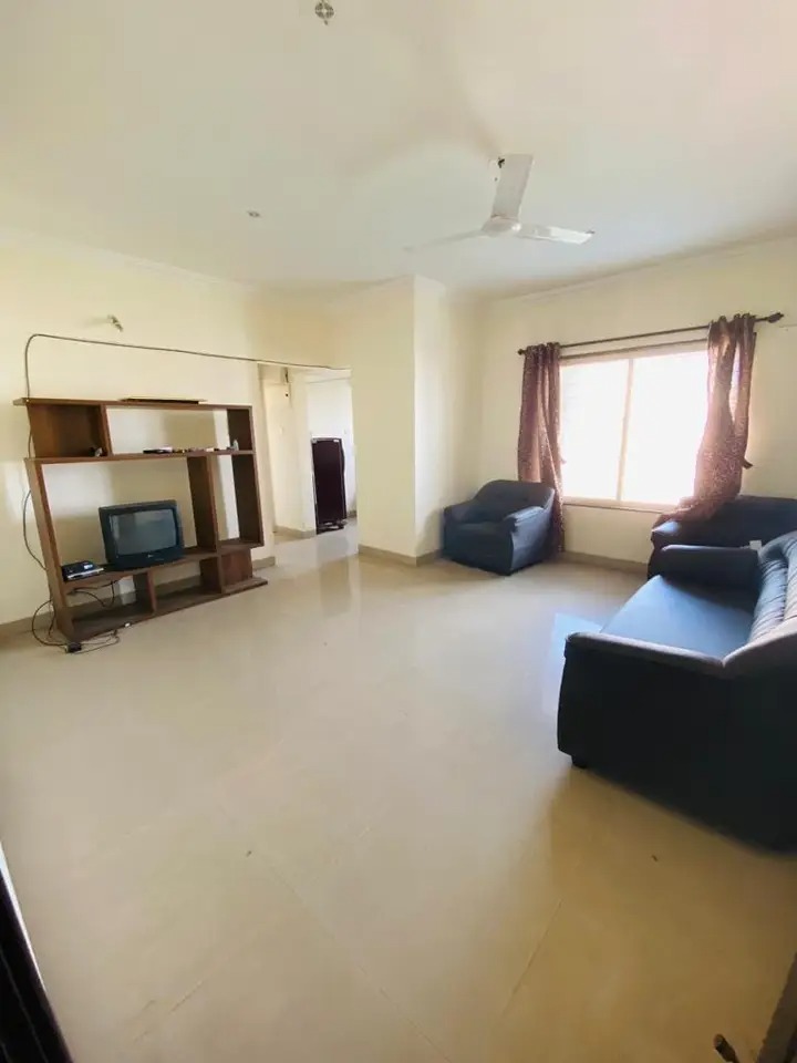 1 BHK Apartment For Rent in Bramha Avenue