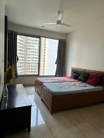 Bedroom in 3 BHK Apartment at Oberoi Maxima, Andheri East – for Rent