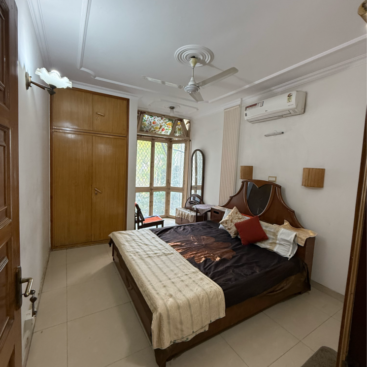 Bedroom, chittaranjan park 2 Bedroom 1250 Sq.Ft. Builder Floor In Chittaranjan Park Delhi 8438038
