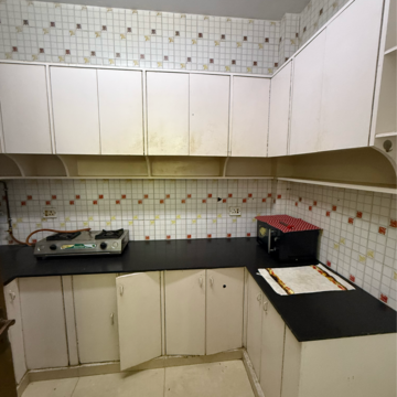 Kitchen in 2 BHK Builder Floor at Chittaranjan Park – for Rent