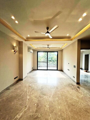Room in 4 BHK Builder Floor at Anand Lok – for Sale