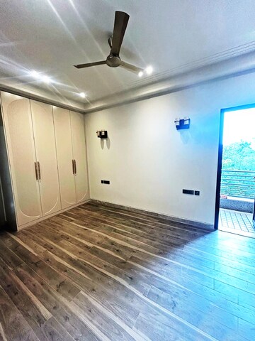 Room in 4 BHK Builder Floor at Anand Lok – for Sale