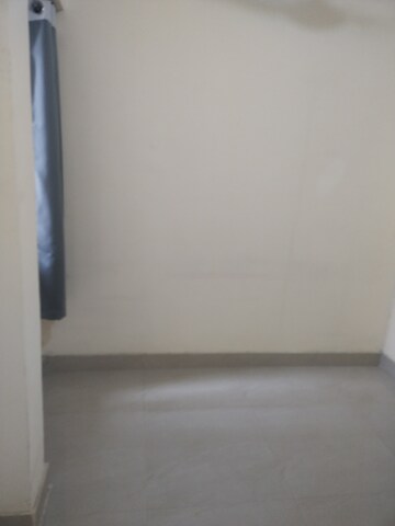 Room in 1 BHK Apartment at Mhada Bombay Dyeing Mill, Wadala – for Rent