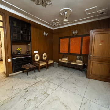 Living Room in 3 BHK Builder Floor at Saket – for Rent