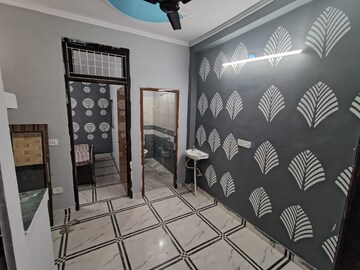 2 BHK Builder Floor For Rent in New Ashok Nagar