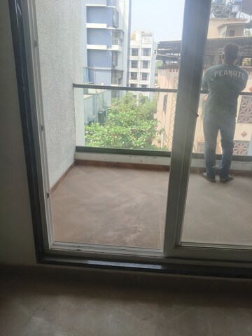 Room in 3.5 BHK Apartment at Vasant Valley Kalyan West, Kalyan West – for Sale