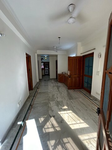 Bedroom in 3 BHK Builder Floor at Uppal Southend, Sector 49 – for Rent