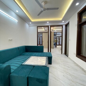Bedroom in 2 BHK Builder Floor at Saket – for Rent