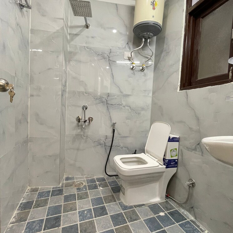 Bathroom, saket 2 Bedroom 900 Sq.Ft. Builder Floor In Saket Delhi 8438174