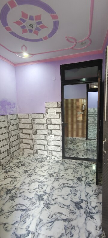 Bathroom in 2 BHK Builder Floor at Dwarka Mor – for Rent