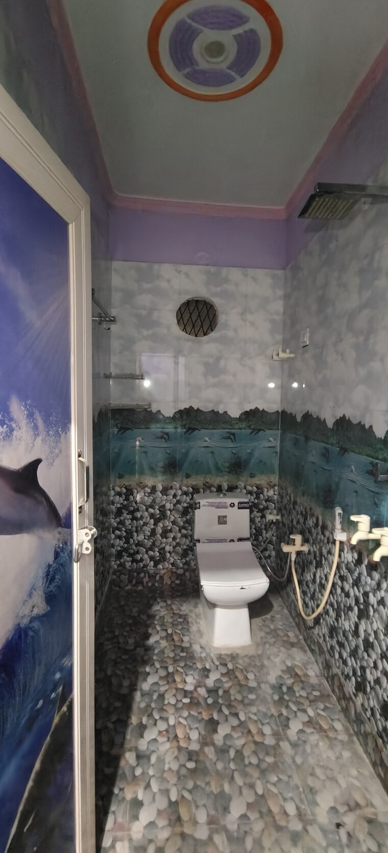 Bathroom, dwarka mor 2 Bedroom 450 Sq.Ft. Builder Floor In Dwarka Mor Delhi 8438191