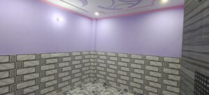 Room in 2 BHK Builder Floor at Dwarka Mor – for Rent