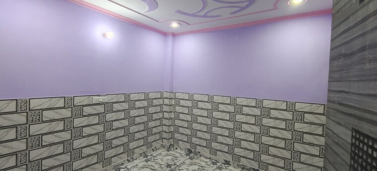 Room, dwarka mor 2 Bedroom 450 Sq.Ft. Builder Floor In Dwarka Mor Delhi 8438191