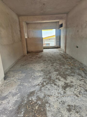 Room in 5 BHK Independent House at Nalasopara West – for Sale