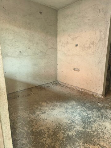 Room in 5 BHK Independent House at Nalasopara West – for Sale