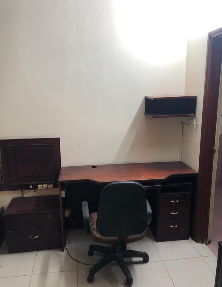 Master Bedroom, neeladhri-mahal-apartment 2 Bedroom 1450 Sq.Ft. Apartment In Jayamahal Bangalore 8438202