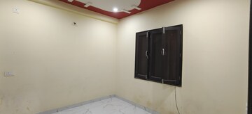 Room in 1 RK Builder Floor at Dwarka Mor – for Rent