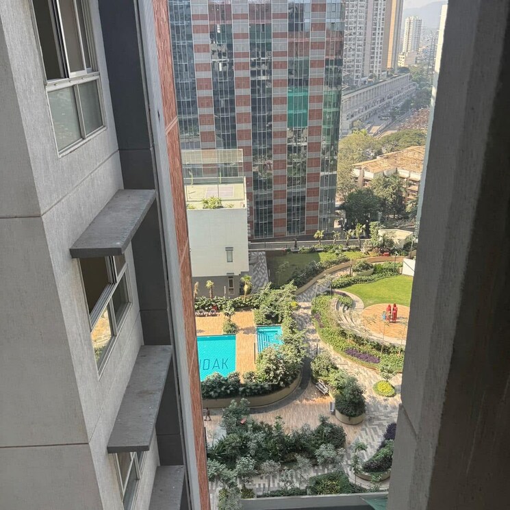 Balcony, wadhwa-atmosphere-o2 2 Bedroom 572 Sq.Ft. Apartment In Nahur Gaothan Mumbai 8438333