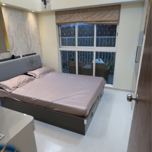 Team Area in 2 BHK Apartment at Lodha Amara, Sandoz Baug – for Sale