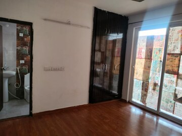 Room in 2 BHK Apartment at Ansal Royal Heritage, Sector 70 – for Rent