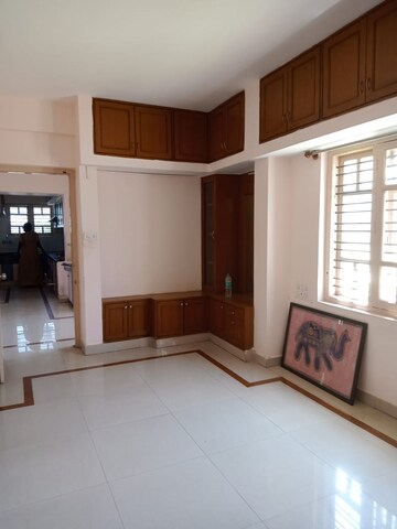 Room in 2 BHK Builder Floor at Indiranagar – for Rent