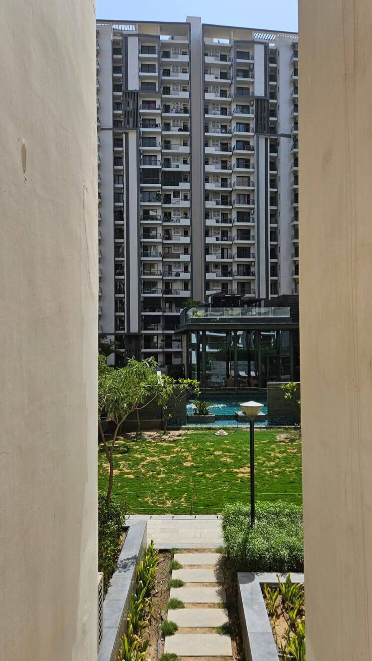 Exterior View, godrej-oasis 2 Bedroom 1463 Sq.Ft. Apartment In Sector 88a Gurgaon 8438403