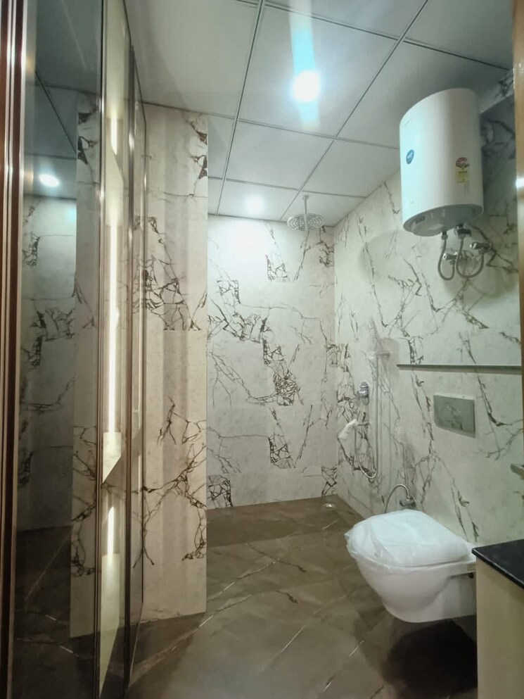 Bathroom, m2k-olive-greens 3 Bedroom 1650 Sq.Ft. Apartment In Sector 104 Gurgaon 8438405