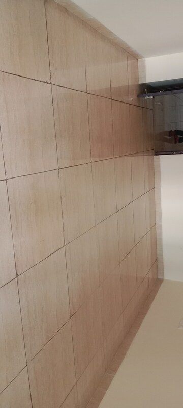 Room in 3 BHK Apartment at Gaur Sportswood, Sector 79 – for Rent