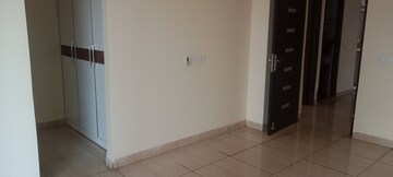 Room in 3 BHK Apartment at Gaur Sportswood, Sector 79 – for Rent