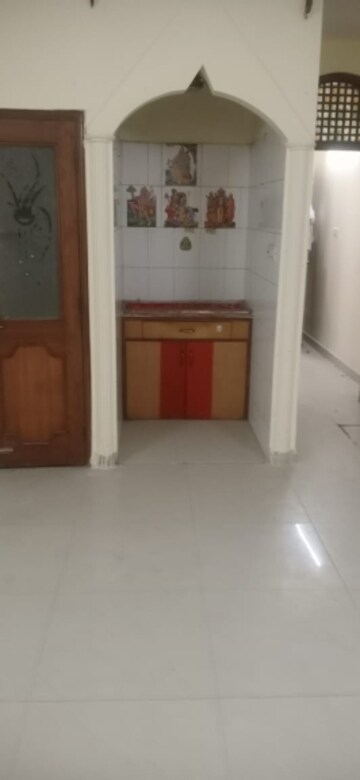 Room in 2 BHK Builder Floor at Laxmi Nagar – for Sale