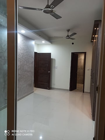 Room in 3 BHK Apartment at Mahagun Mirabella, Sector 79 – for Sale