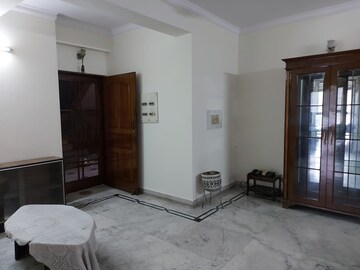 Room in 2 BHK Villa at Ansal Sushant Golf city, Sushant Golf City – for Rent