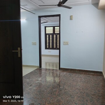 Room in 3 BHK Apartment at Godrej Aria, Sector 79 – for Rent