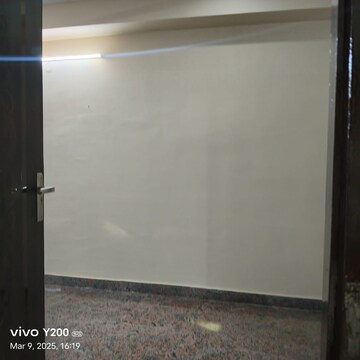 Room in 3 BHK Apartment at Godrej Aria, Sector 79 – for Rent