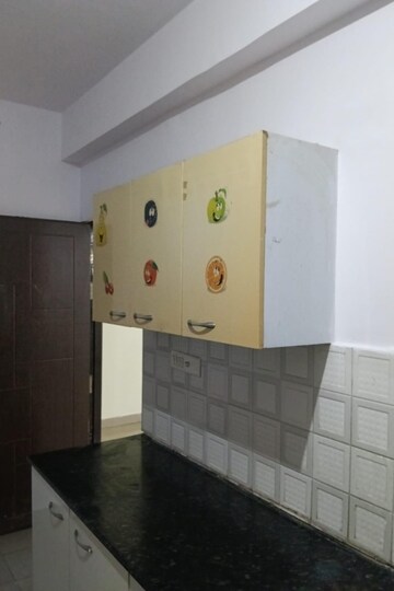 Kitchen in 2.5 BHK Apartment at Gomti Nagar – for Rent