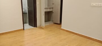 Room in 2 BHK Apartment at Mahagun Mirabella, Sector 79 – for Sale