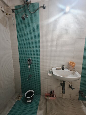 Bathroom in 3 BHK Apartment at Pinnacle Brook Side, Bavdhan – for Rent