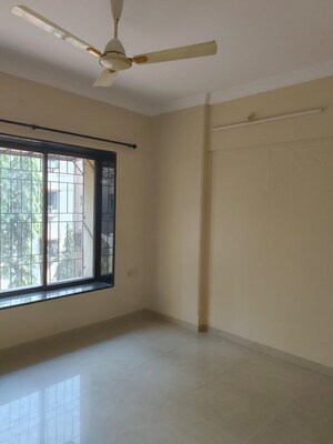 Room in 2 BHK Apartment at Sheth Auris Serenity Tower 1, Malad West – for Sale