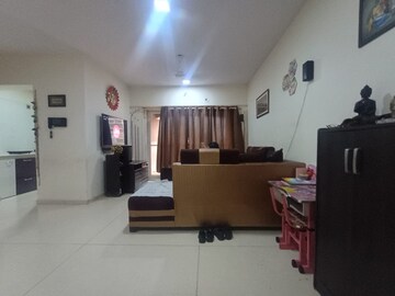 Living Room in 2 BHK Apartment at Subhash CHS, Chembur – for Rent