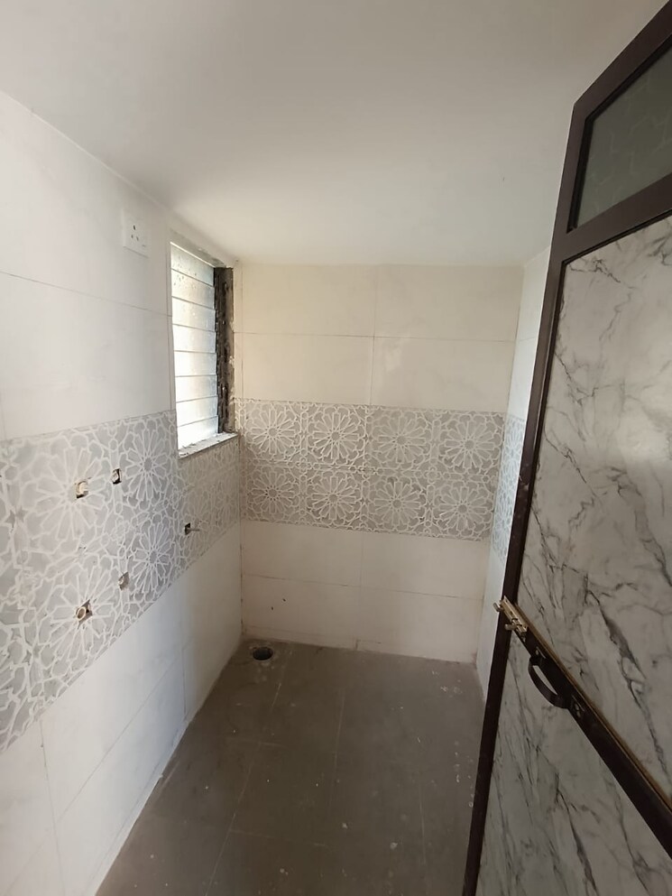 Bathroom, dgs-sheetal-deep 1 Bedroom 530 Sq.Ft. Apartment In Nalasopara West Palghar 8438798