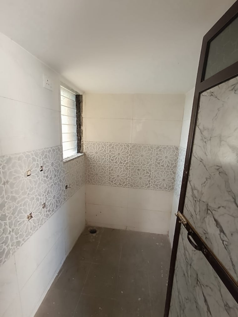 Bathroom, dgs-sheetal-deep 1 Bedroom 530 Sq.Ft. Apartment In Nalasopara West Palghar 8438798